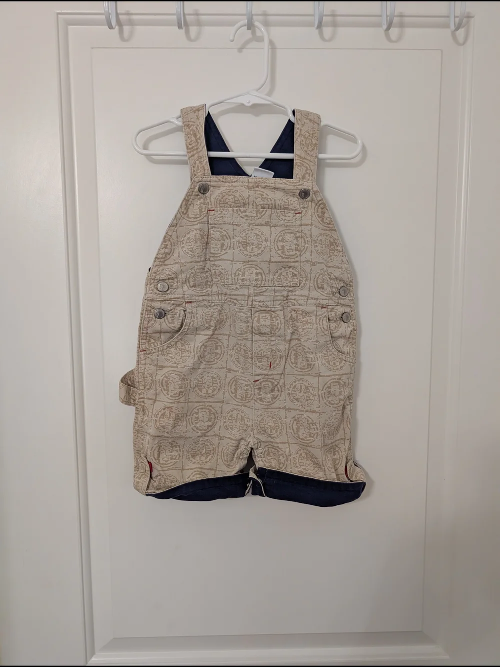Y2K Gymboree Beige Patterned Short Overalls with Navy Trim 18-24m